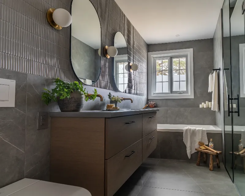 Rénovation d'une salle de bain principale à Boucherville — design d'intérieur par Catheline Cavarroc